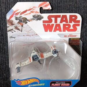 NEW! STAR WARS POE'S SKI SPEEDER Includes FLIGHT STAND